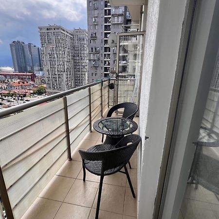 Batumi Center 3 Rooms City Side المظهر الخارجي الصورة