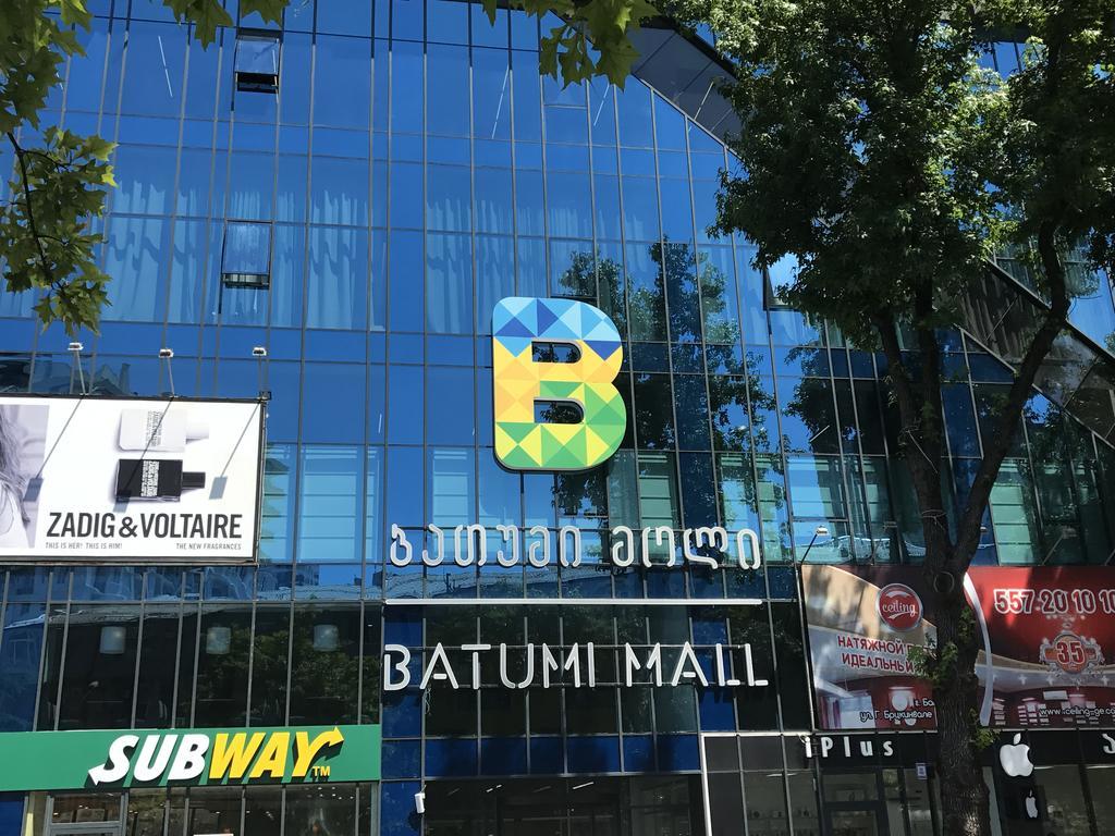 Batumi Center 3 Rooms City Side المظهر الخارجي الصورة