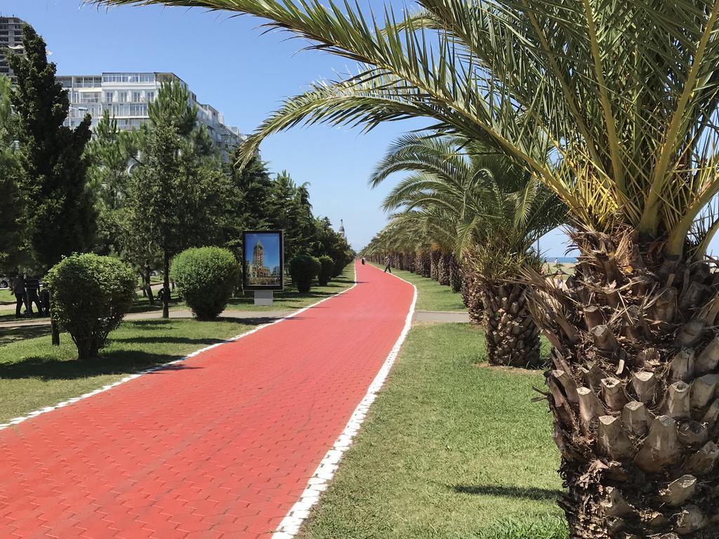 Batumi Center 3 Rooms City Side المظهر الخارجي الصورة